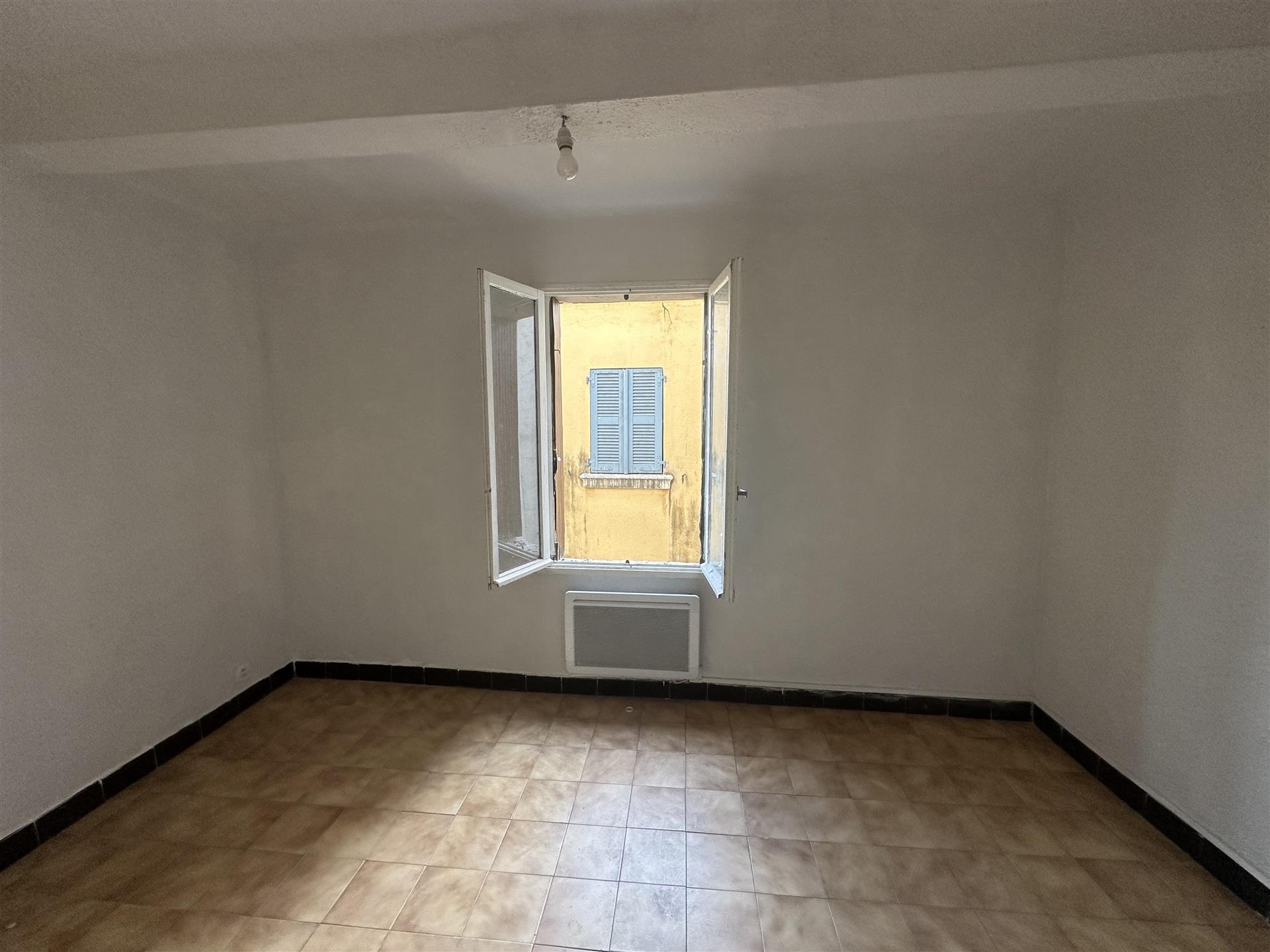 Appartement à vendre, 27m², Toulon