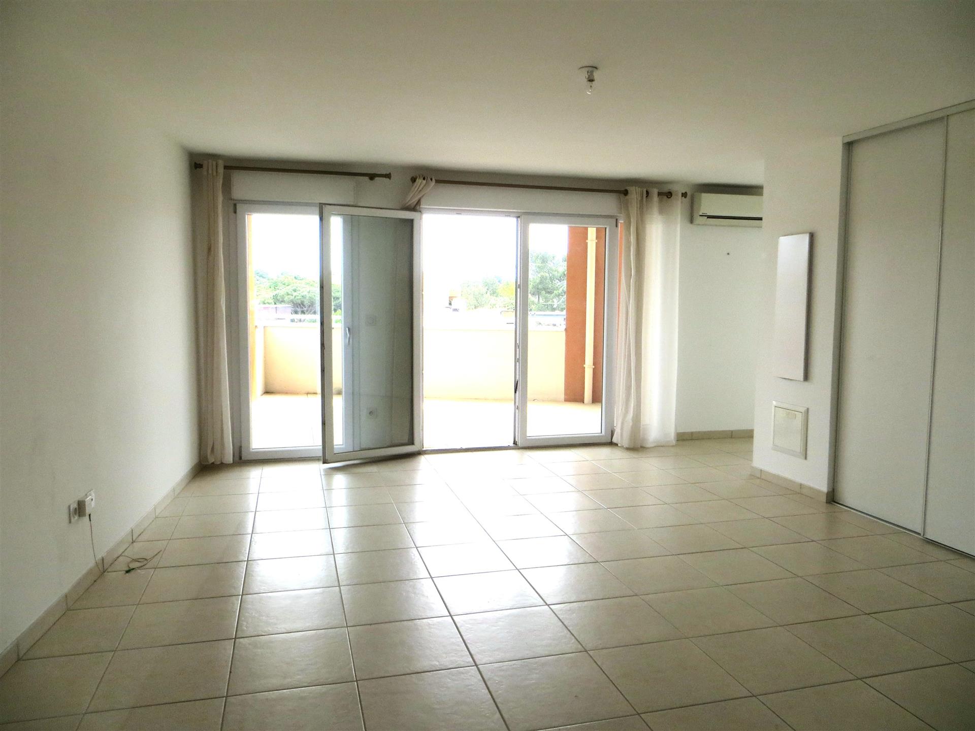 Compra: Apartamento (30133)