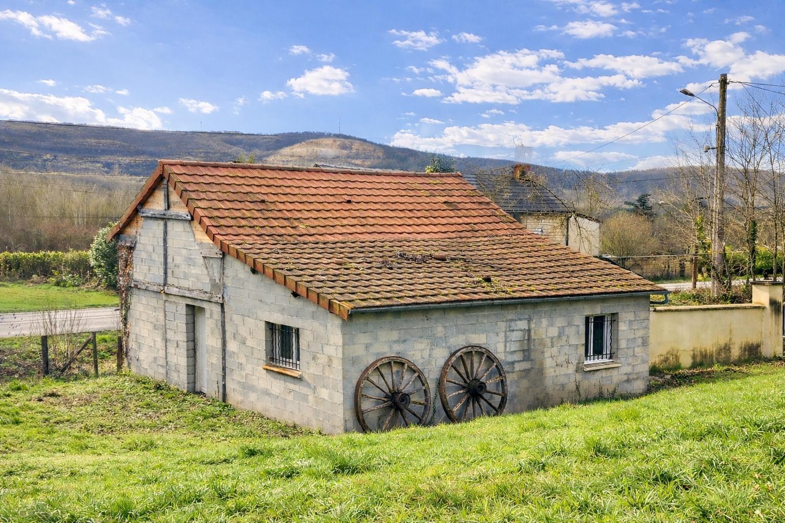 Maison à vendre, 104m², Terrasson-Lavilledieu