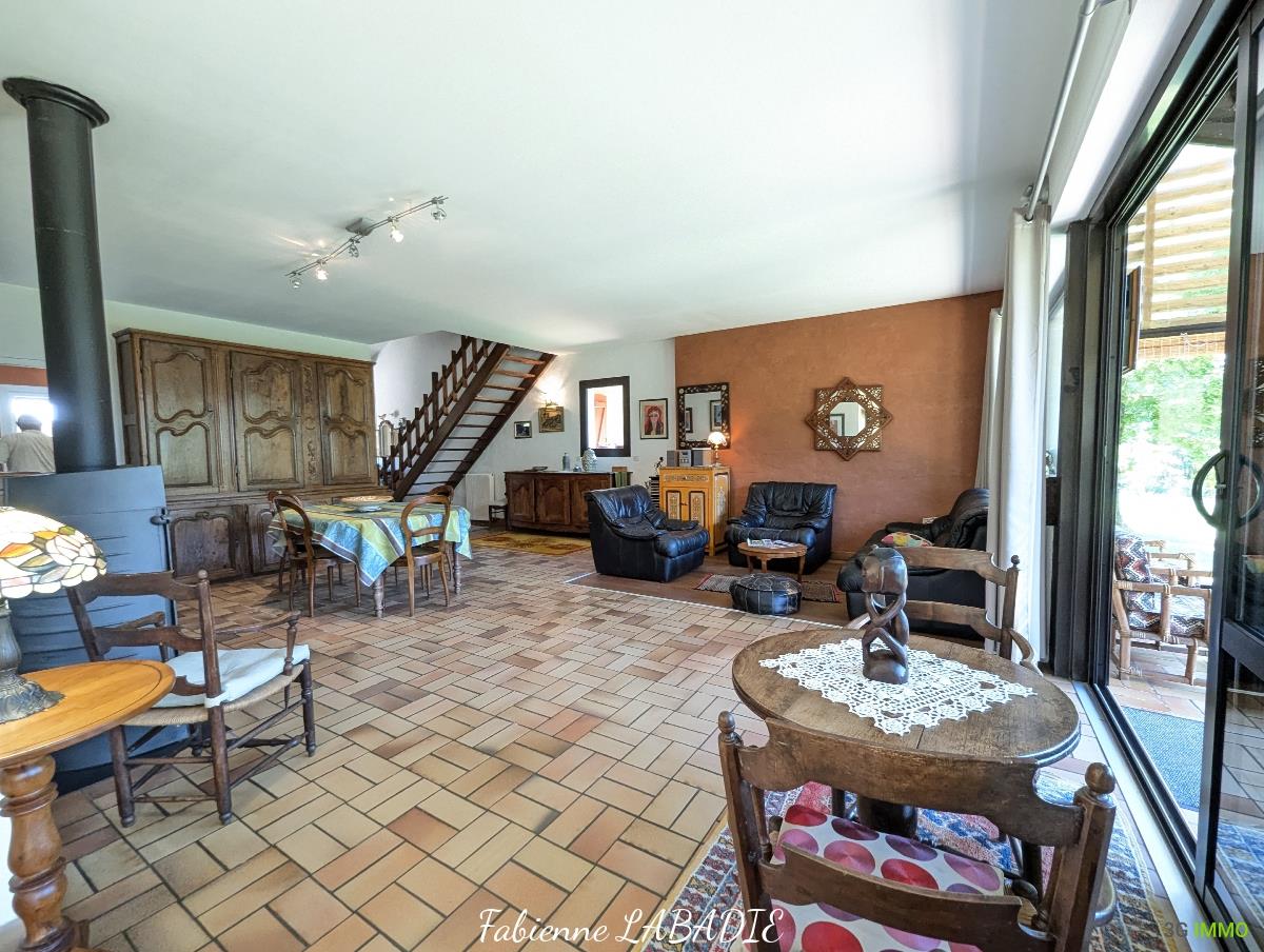 Purchase: House (40500)