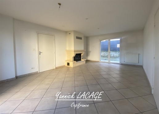 Single-Storey house of 153 m² with garage and convertible basement in Aubagne 13