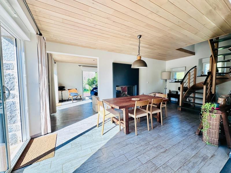 Beautiful country property, second house to renovate, nearly 3 acres of land for sale Le Mesnilbus (