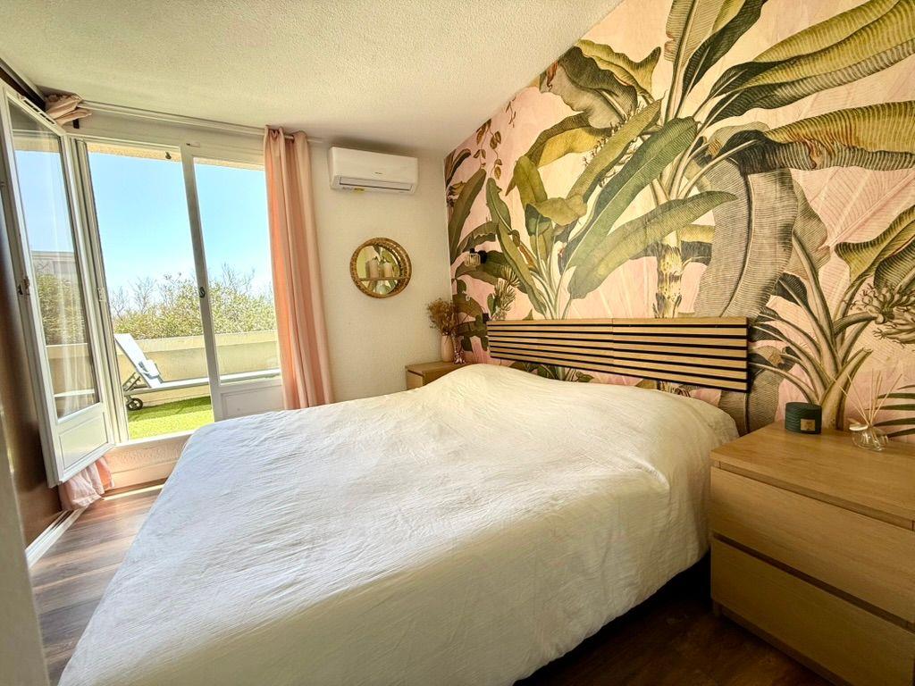 Renovated house 50 m from the beach – Grand Travers – South-facing terrace and private parking