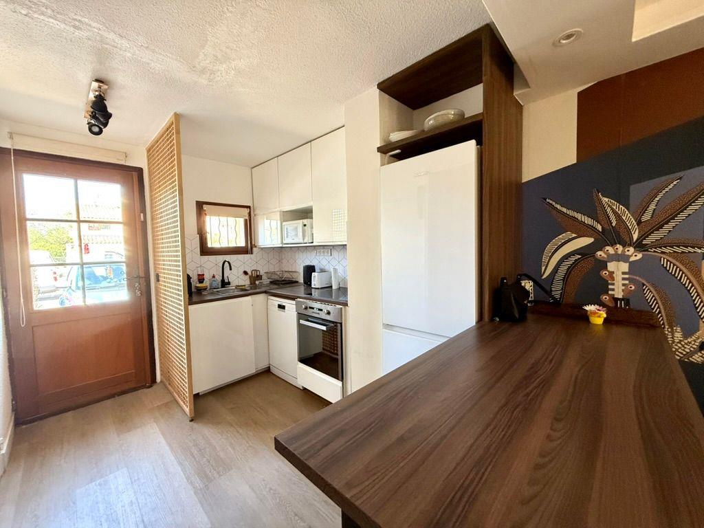 Renovated house 50 m from the beach – Grand Travers – South-facing terrace and private parking