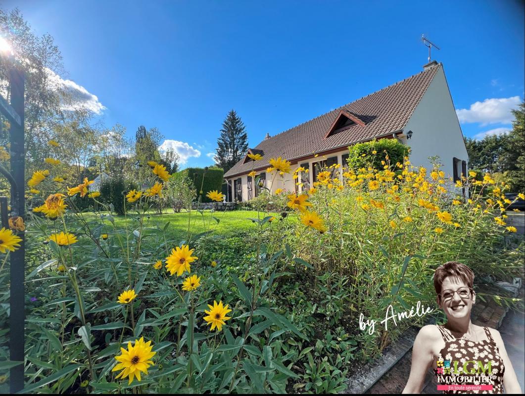 Pretty 5 bedroom property - 183 m² - total basement