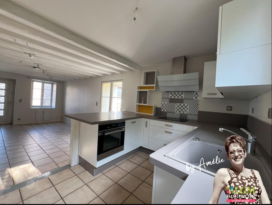 Stone house - 6 rooms - 153 m²