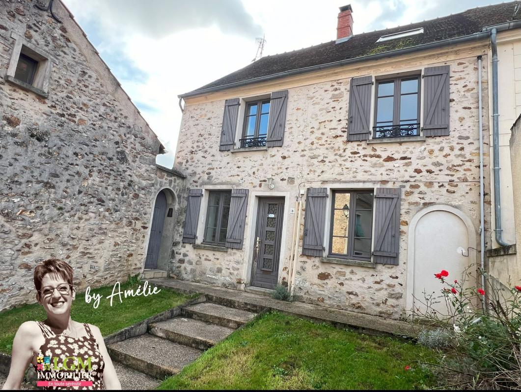 Stone house - 6 rooms - 153 m²