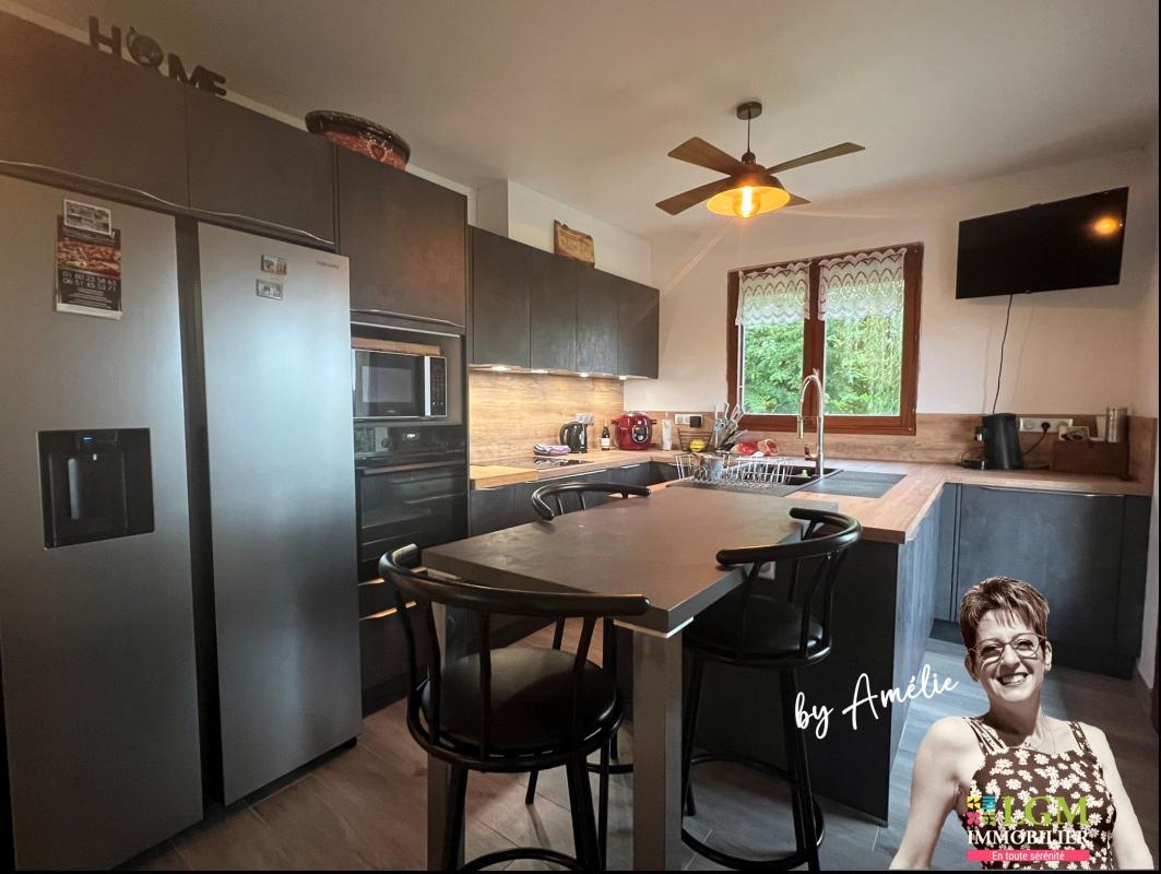 House 130 m² - 4 bedrooms