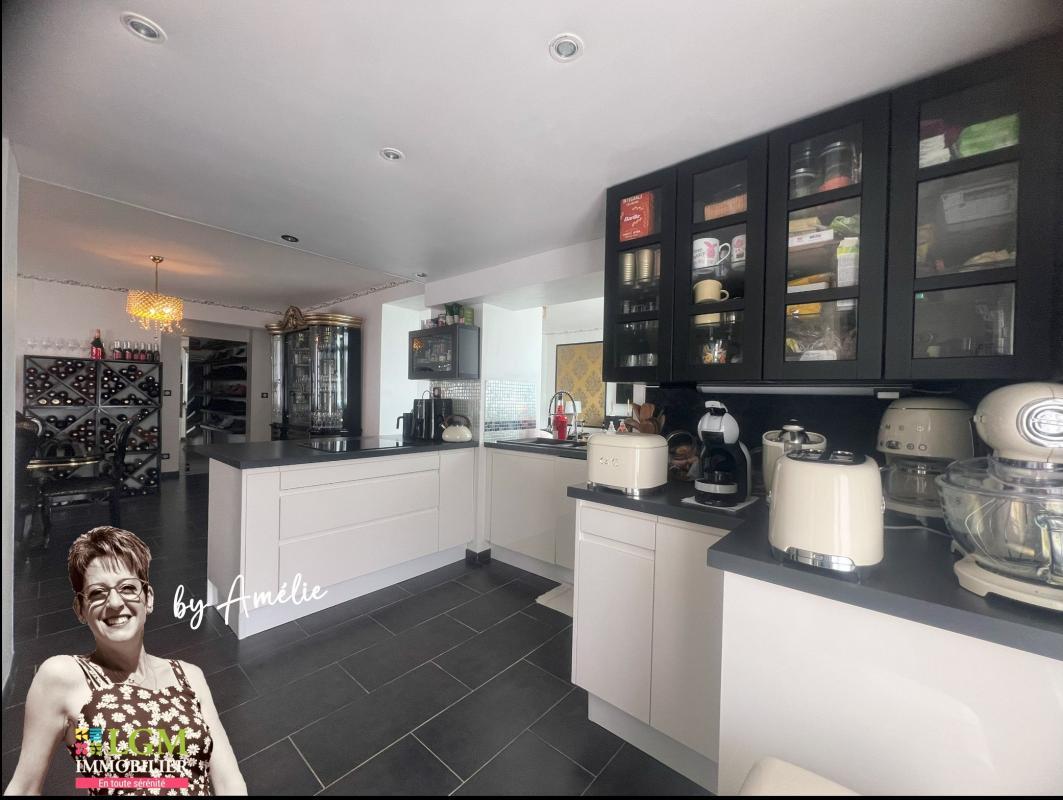 Townhouse - 127 m² - 3 bedrooms - Chateau-Thierry Centre