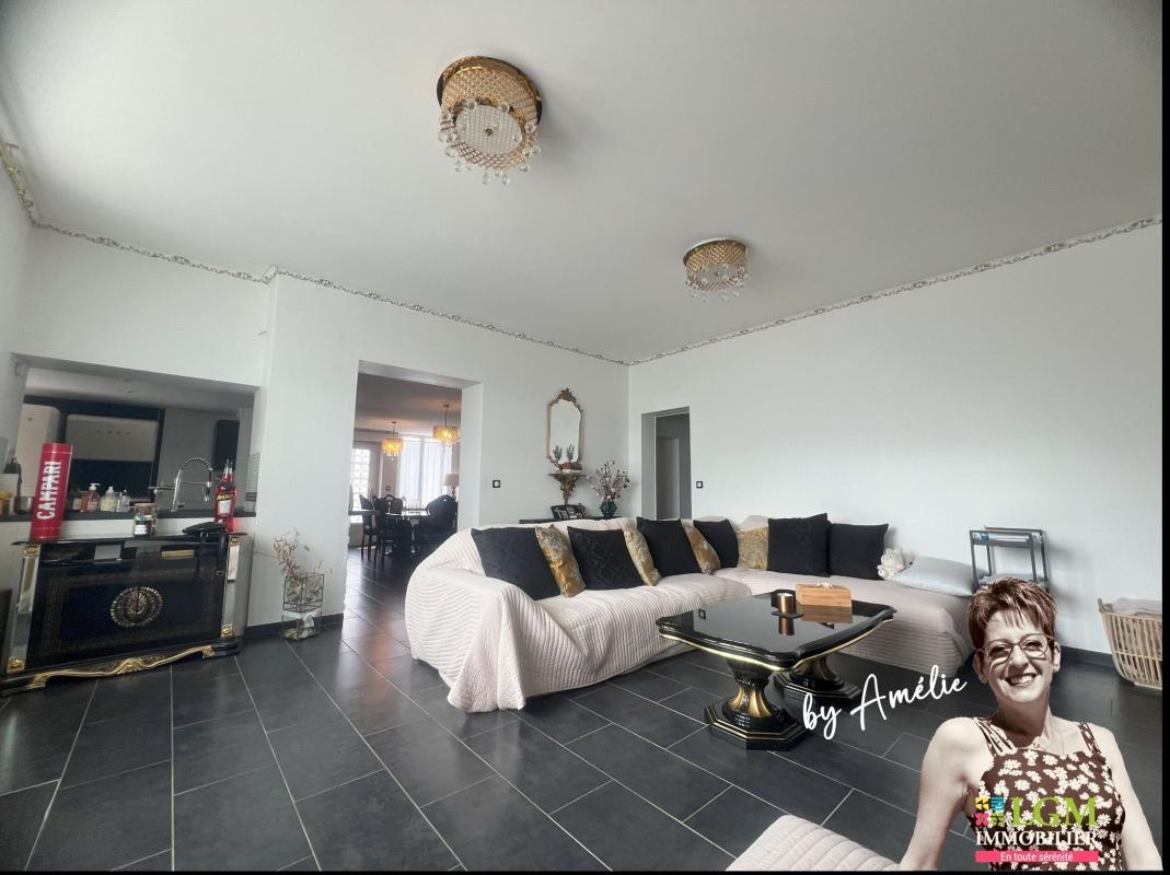 Townhouse - 127 m² - 3 bedrooms - Chateau-Thierry Centre