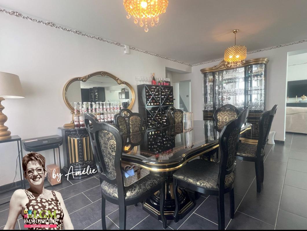 Townhouse - 127 m² - 3 bedrooms - Chateau-Thierry Centre