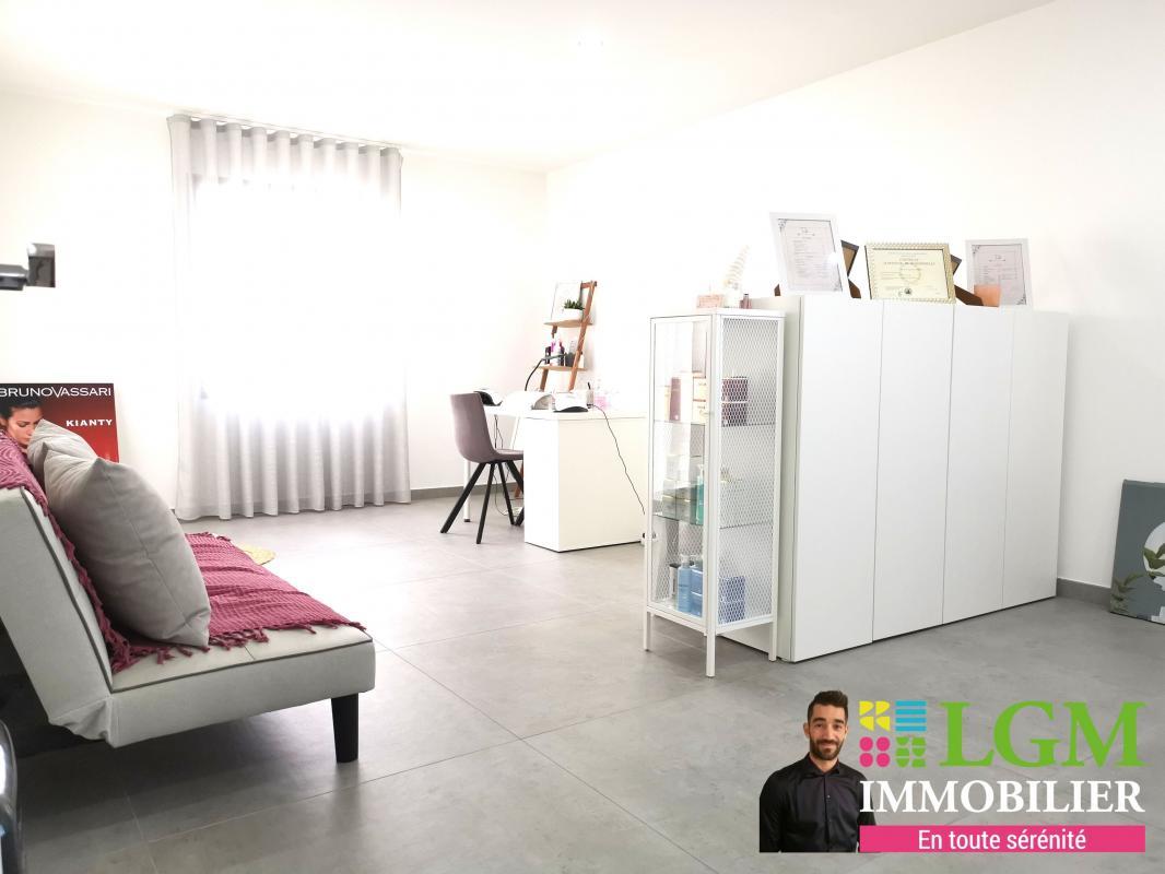 Purchase: House (30640)