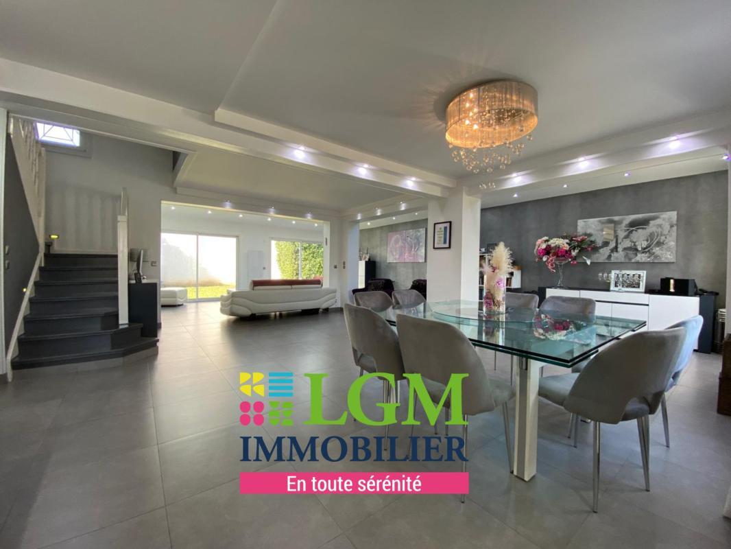 Maison à vendre, 220m², Saint-Brice-sous-Forêt