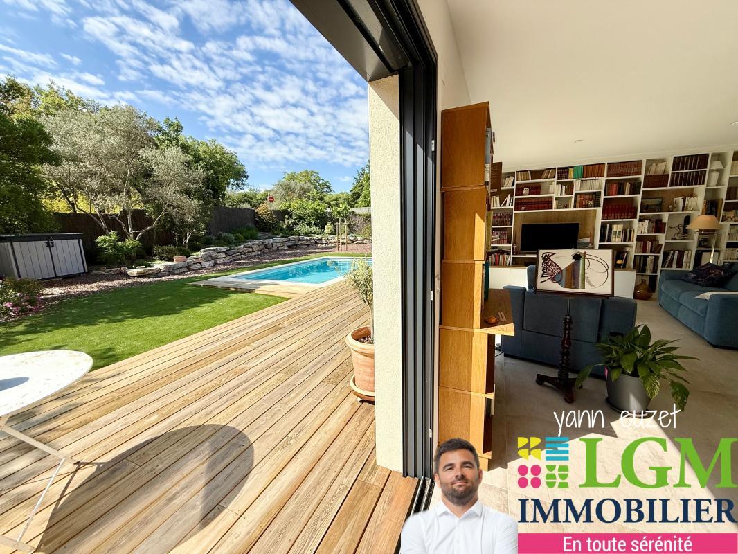 Sublime single-storey 4-room house with garage