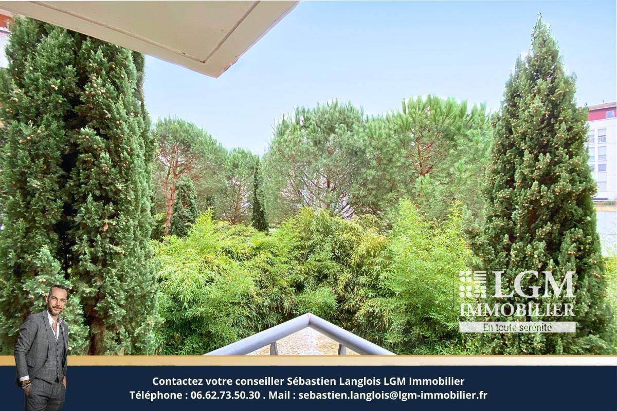Toulouse, Ponts Jumeaux district, 2-room apartment 61 m2 + parking
