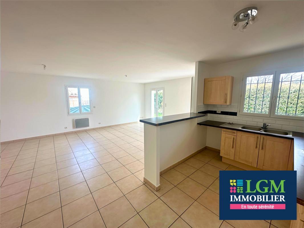 Single-storey house 90 m² with garage in Vendémian (34230)