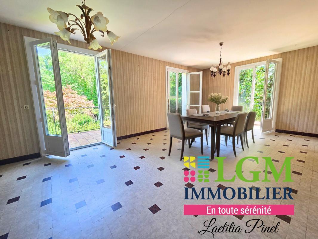 Castres, family home in a peaceful setting