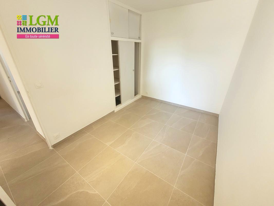 Compra: Vivenda (34130)