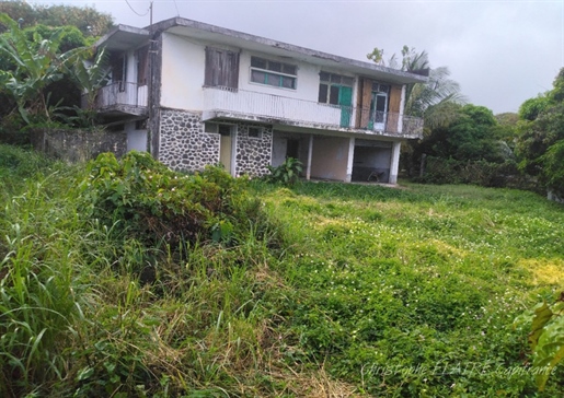 House for sale 8 rooms Le Moule (971)