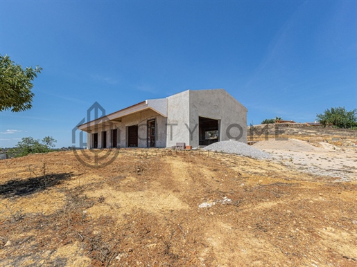 House 3 Bedrooms - Ground floor, under construction, in the countryside - Stunning views