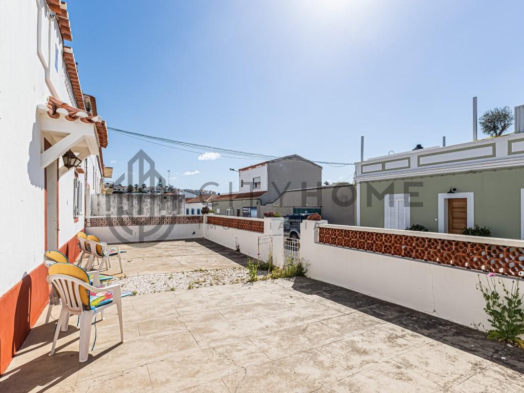 Villa mit 3 Schlafzimmern im Zentrum von Carvoeiro mit Garage