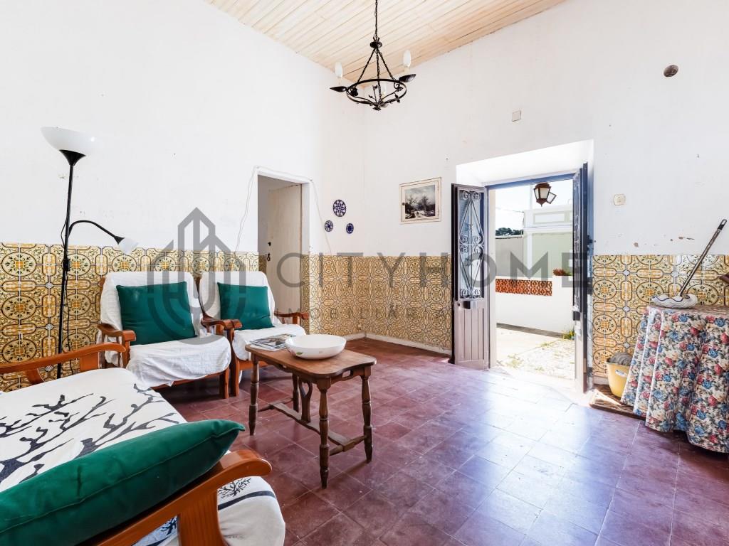 Villa mit 3 Schlafzimmern im Zentrum von Carvoeiro mit Garage