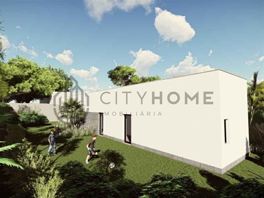 Land with approved project for t3+1 Villa