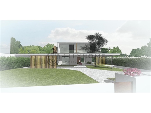 Villa individuelle de 3 chambres avec grande piscine - terrain de 7700 m2 - en construction