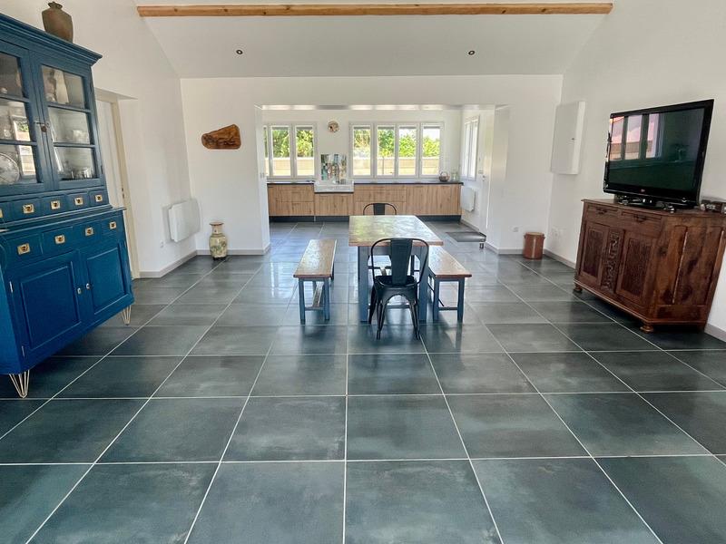 Saint Vincent sur Jard (85) 900M from the beaches Bungalow Villa on one level with great comfort wi