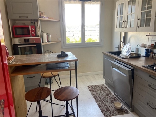 Purchase: Apartment (44400)
