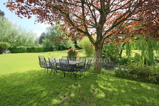 Hem Beaumont limite Croix - Exceptional property 270 m2 of living space on 1,700 m2