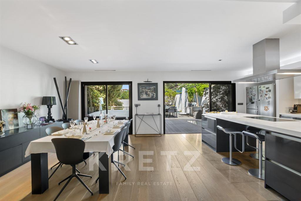 Art Deco town house with swimming pool - historic center of Toulouse