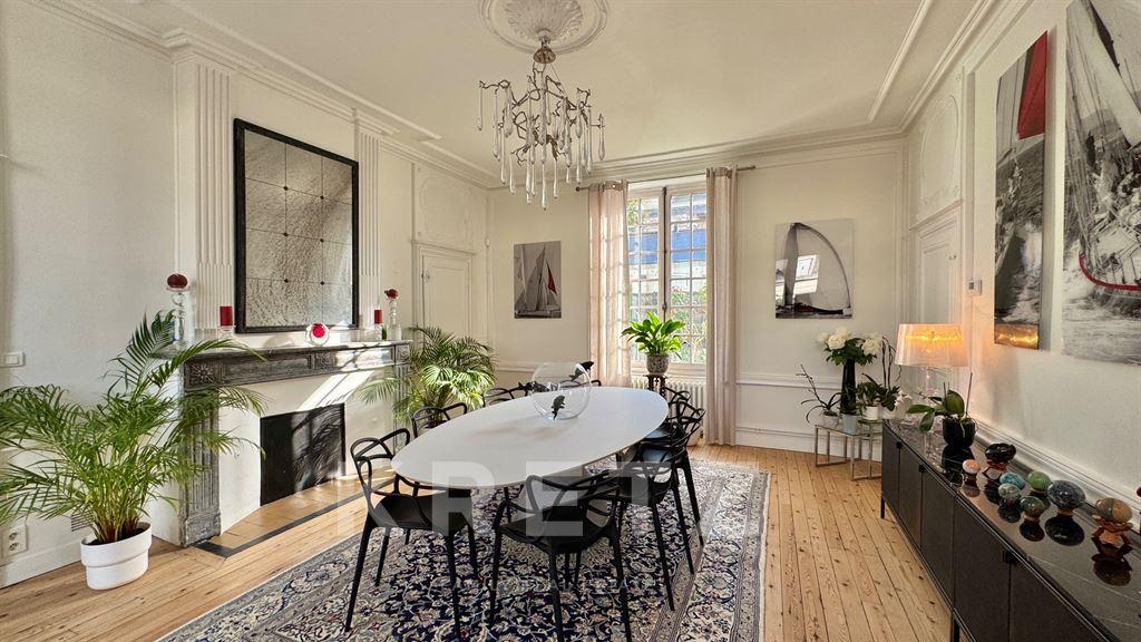 Maison à vendre, 317m², Saumur