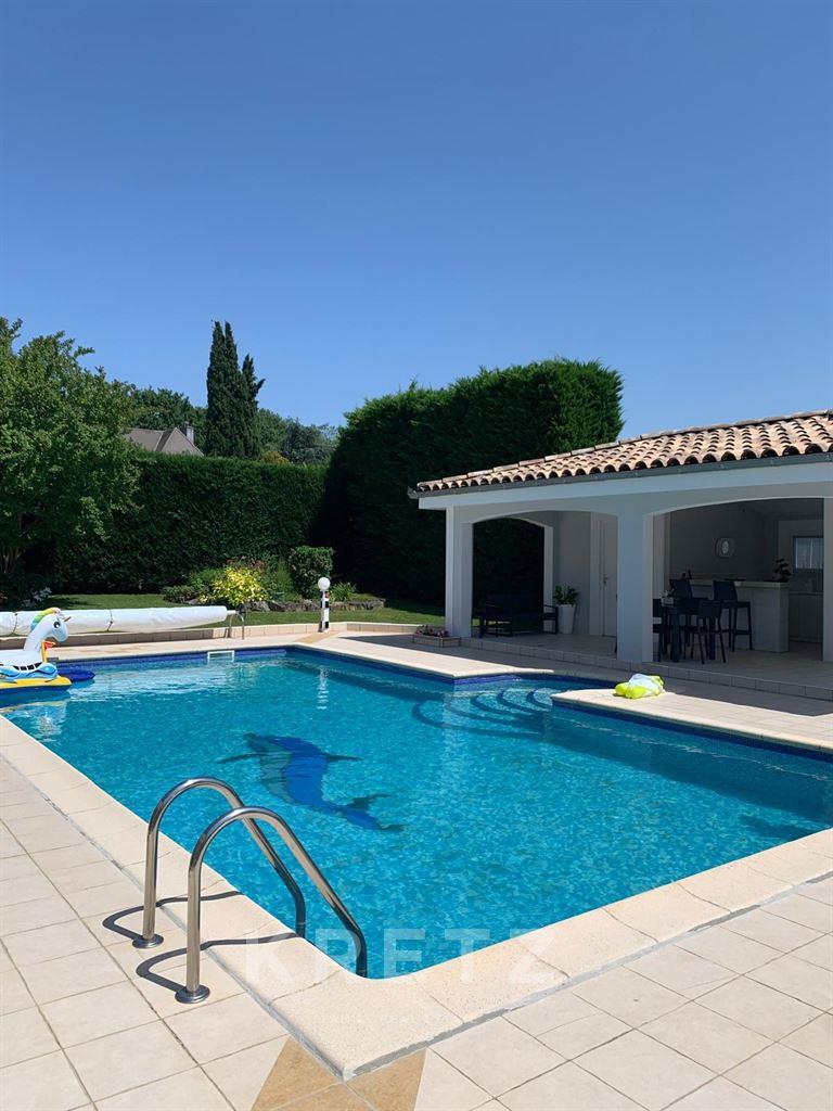 Exclusivité - Architect-designed villa just outside Toulouse