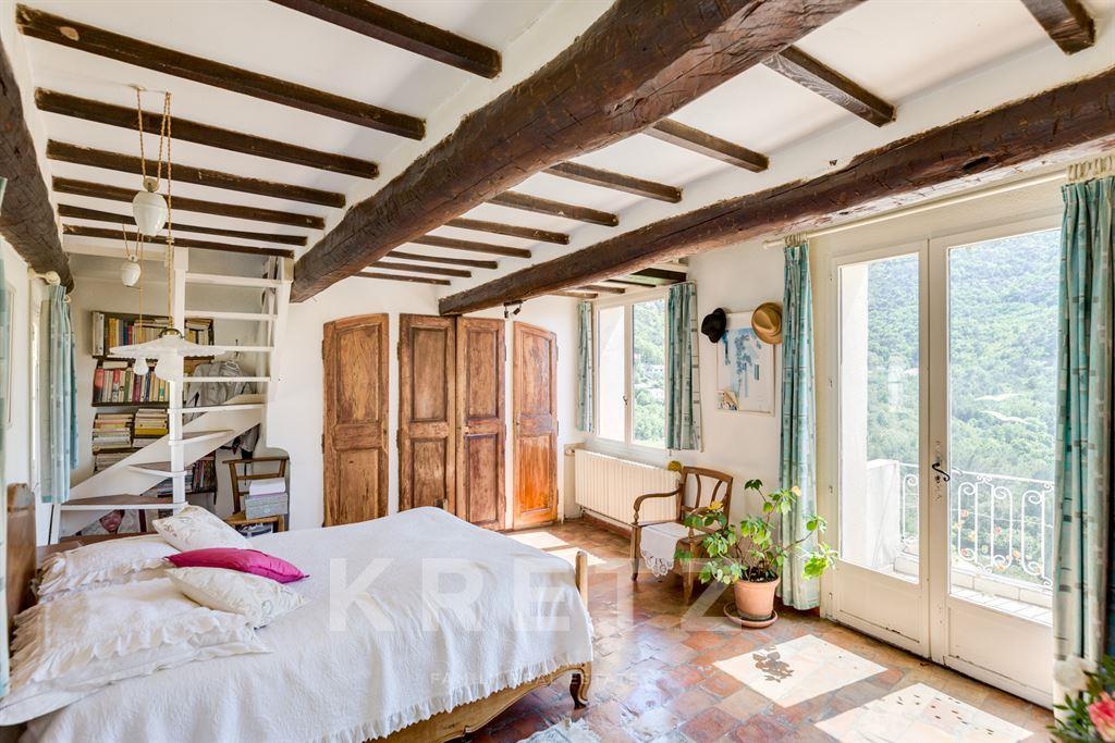 Charming Provencal house in the heart of nature