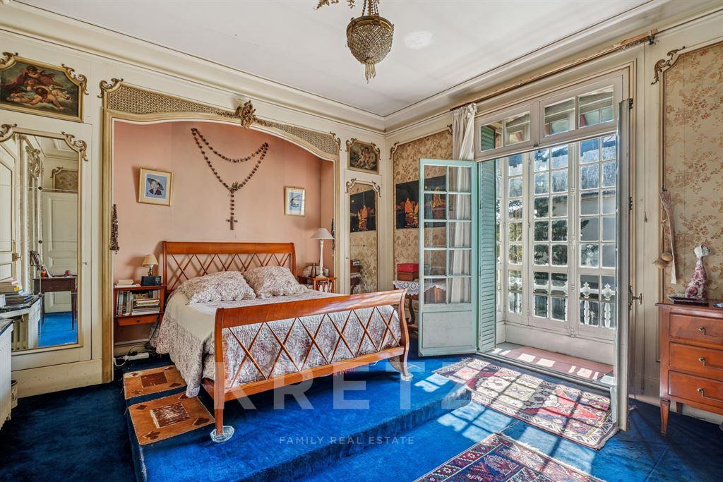 Cumpărare: Proprietate de lux (92600)