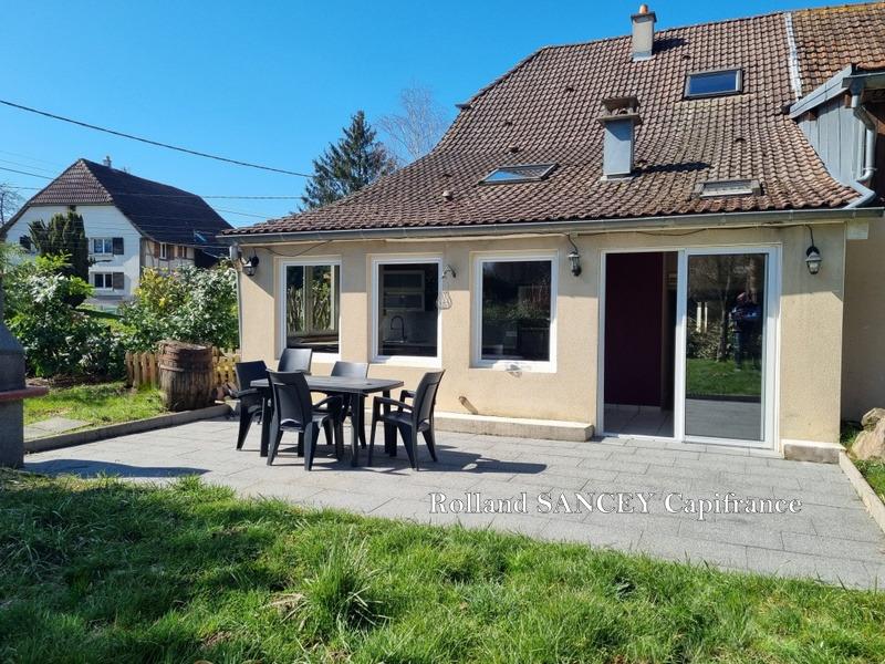 House for sale 7-room farmhouse with outbuilding on 16 ares of land in Grosne (90)