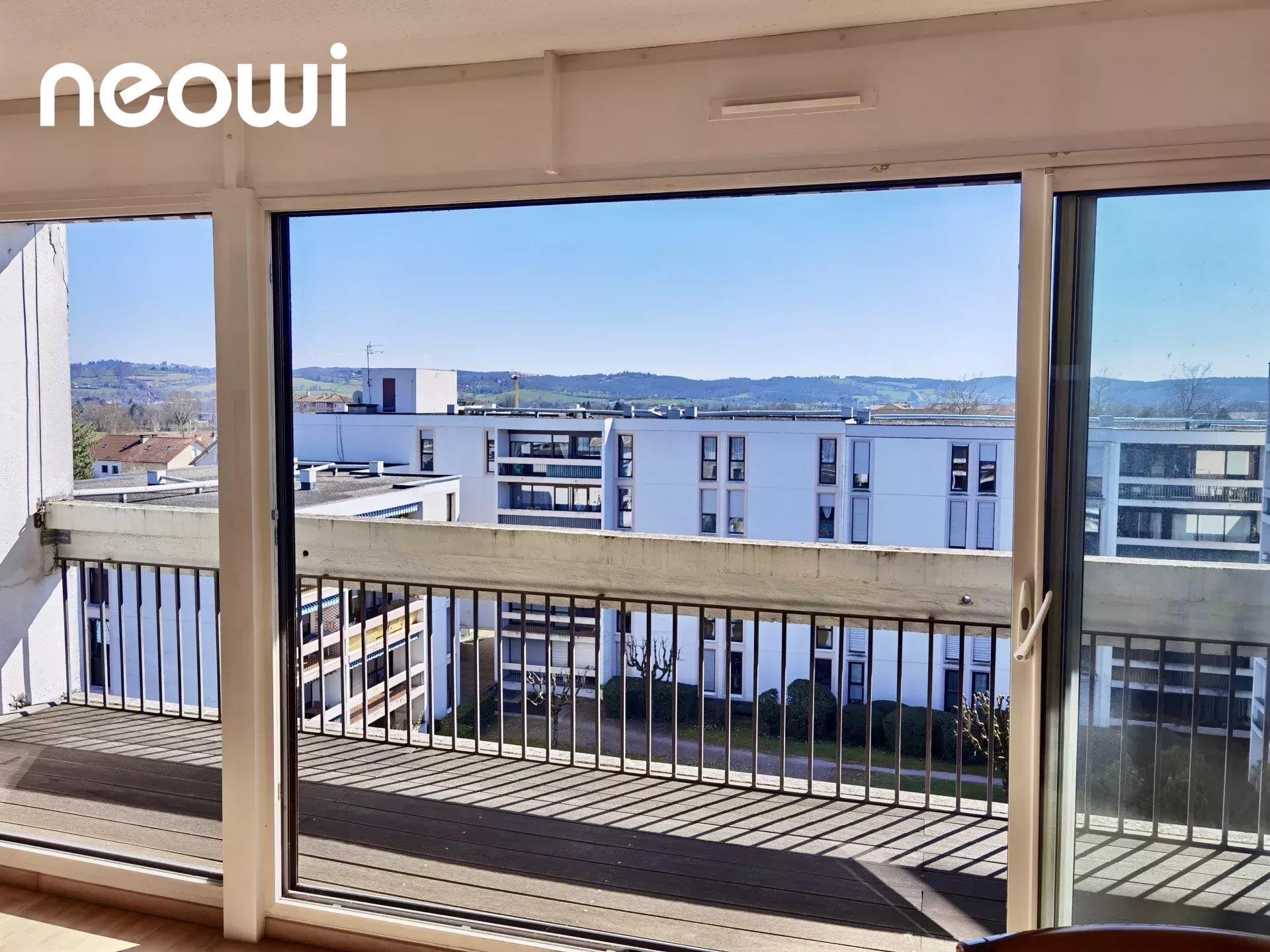 Appartement T4 - ascenseur - garage -balcon