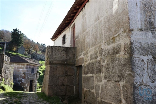 Village house with 6 Rooms in Telões with 650,00 m²