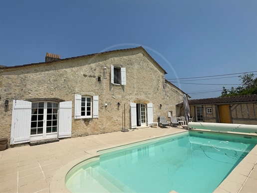 Stunning 14th-Century stone house with swimming pool