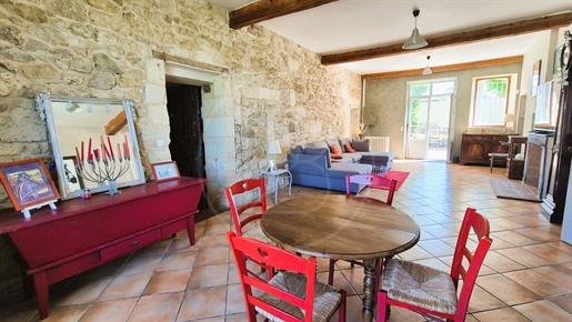 Stone house with pool and shops within walking distance