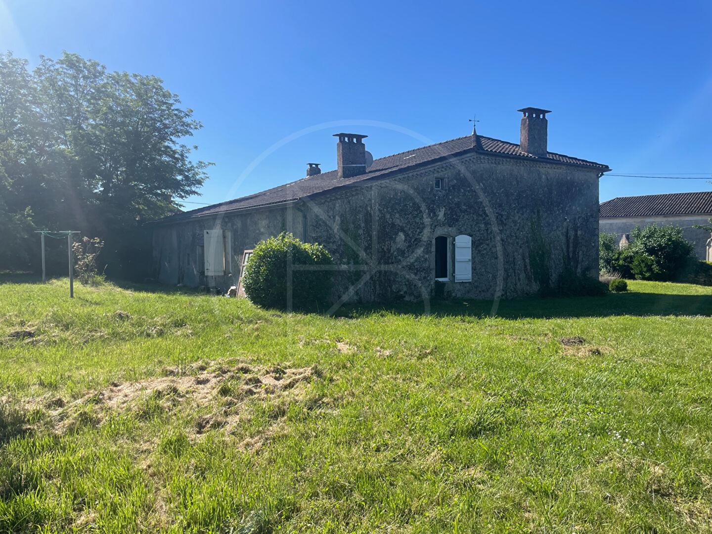 Charming stone farmhouse set in 2600m2 of gardens