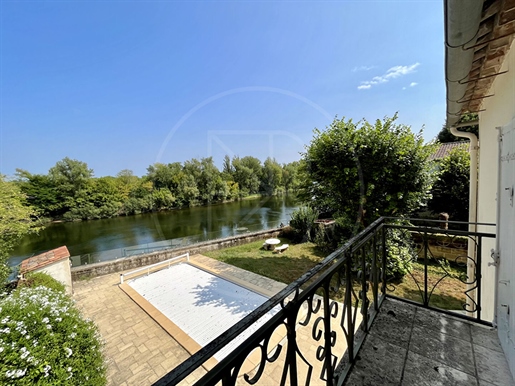 Advert picture