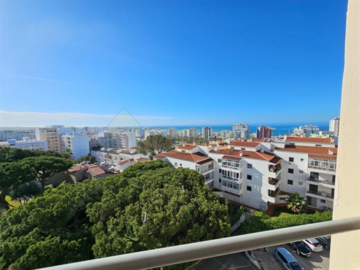 Fantastic apartment T1 +1, 200 meters from the beach of Quarteira!