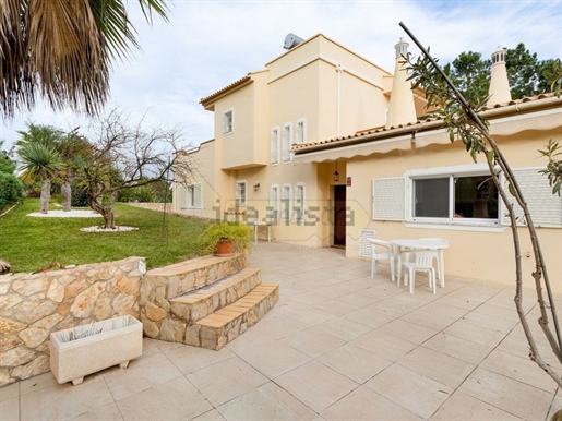 Villa 3 Bedrooms with pool and lovely plot
