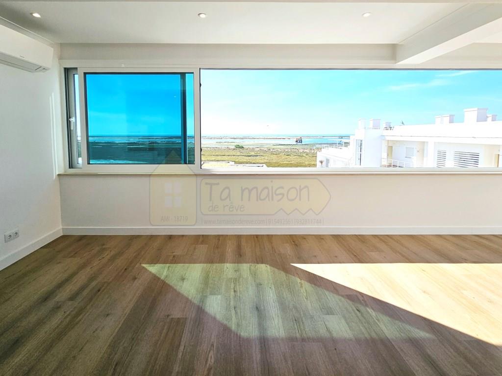 Apartamento T3 com vista deslumbrante para a Ria Formosa