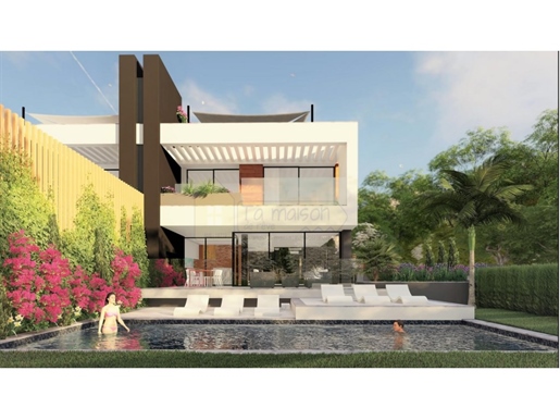 Contemporary luxury villas with 5 bedrooms under construction with Seaview.