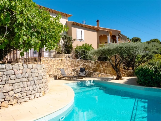Trans-En-Provence-Villa with dominant view