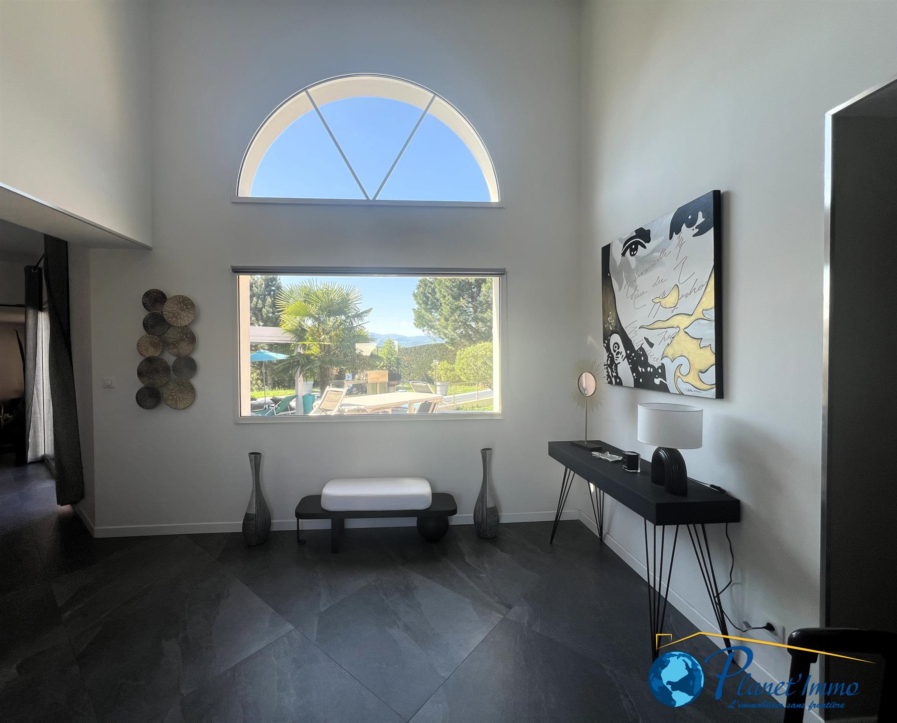 Cellieu Magnifique Villa De Plain Pied De 180m2 Sur 2130m2 De Terrain Avec Piscine