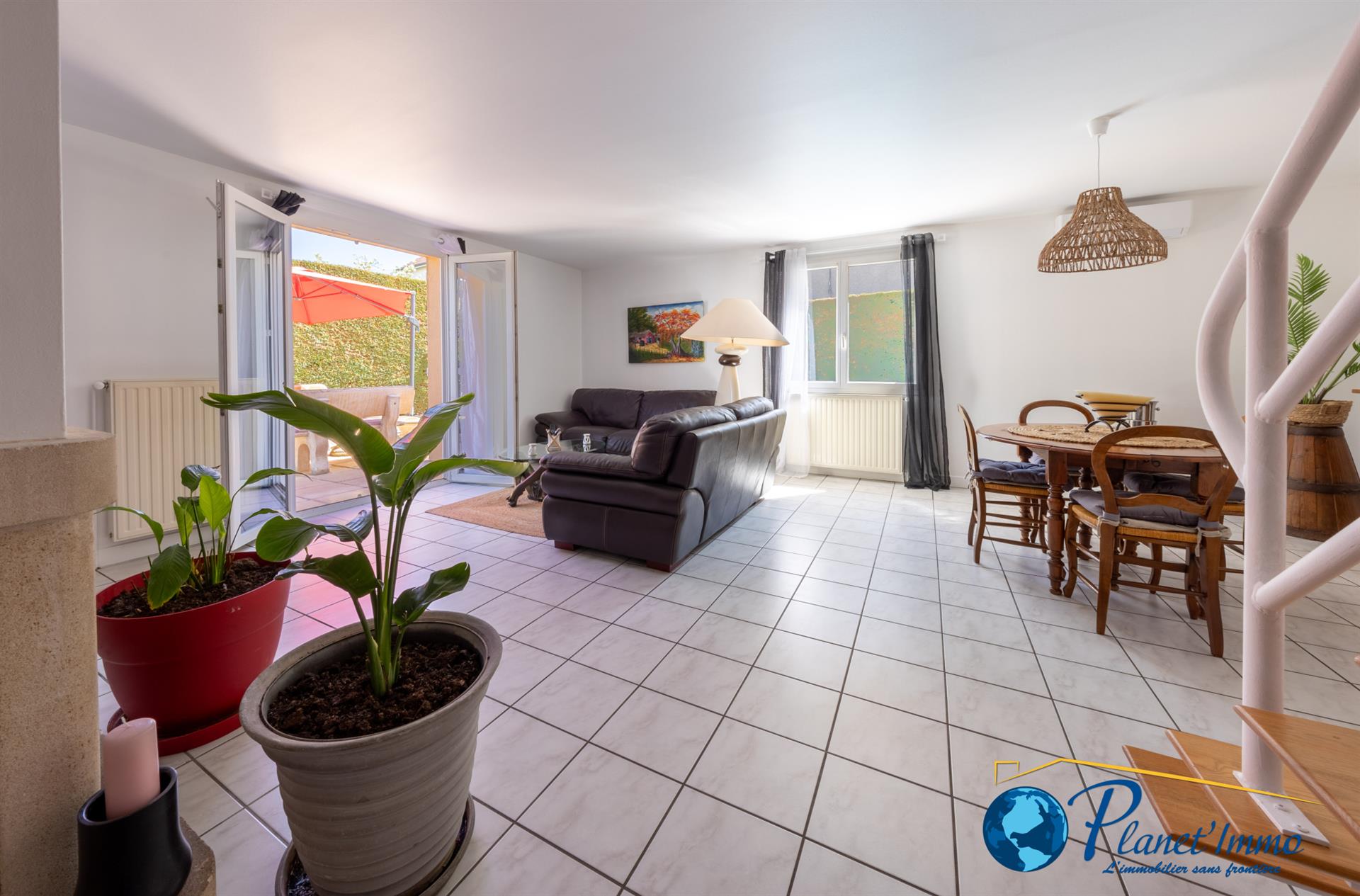 Saint-Etienne Nord Belle Maison De Plain-Pied De 156m2 Avec Piscine